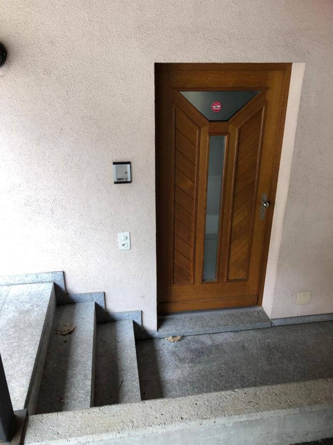Gemuetliche Ferienwohnung Mit Garten Biasca Exterior foto