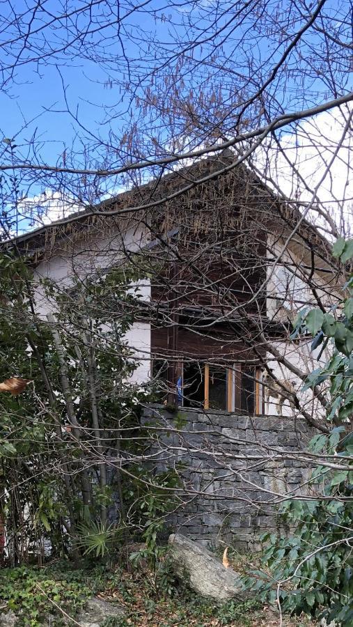 Gemuetliche Ferienwohnung Mit Garten Biasca Exterior foto